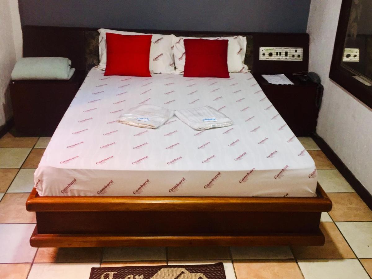 Hotel Cambara Osasco Eksteriør bilde